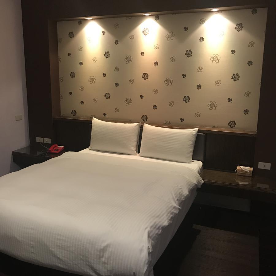 Baseball Hotel 신주 외부 사진